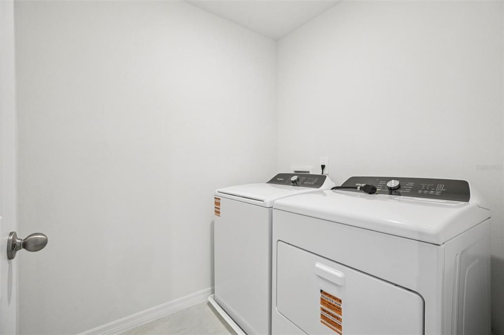 待售: $271,000 (3 贝兹, 2 浴室, 1485 平方英尺)