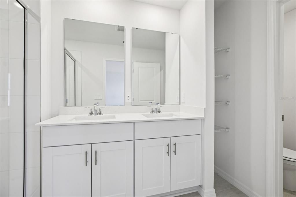 待售: $271,000 (3 贝兹, 2 浴室, 1485 平方英尺)