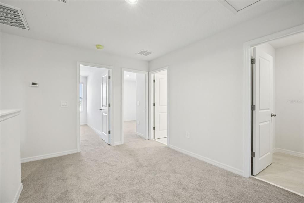 待售: $271,000 (3 贝兹, 2 浴室, 1485 平方英尺)