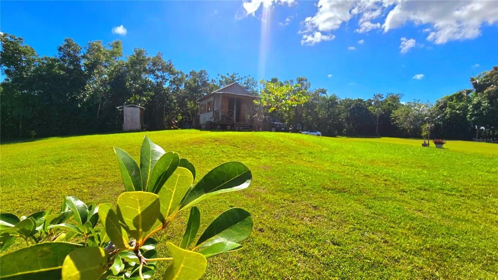 待售: $375,000 (2.91 acres)