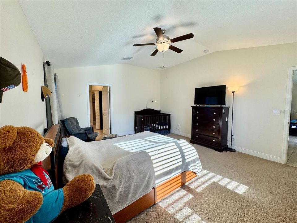 En Renta: $2,200 (3 camas, 2 baños, 1718 Pies cuadrados)