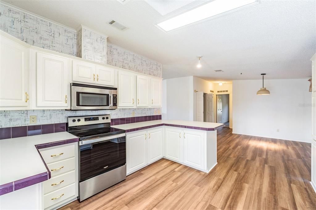 En Venta: $250,000 (2 camas, 2 baños, 1498 Pies cuadrados)