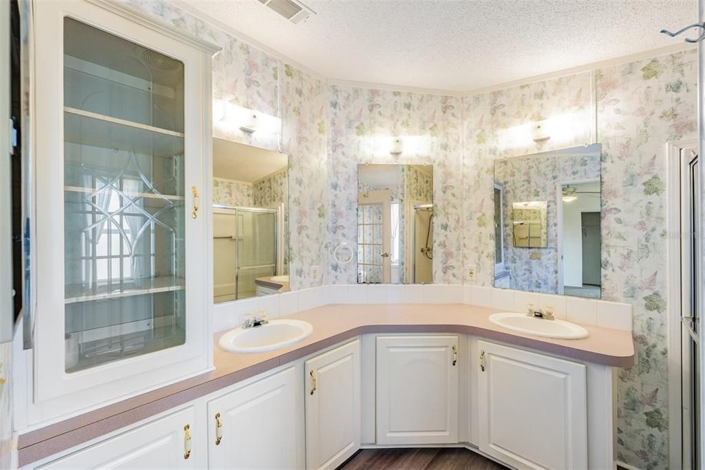 En Venta: $250,000 (2 camas, 2 baños, 1498 Pies cuadrados)