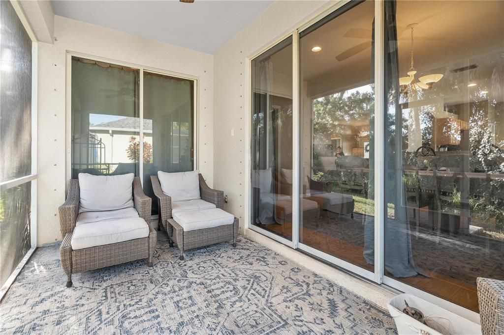 На продажу: $344,900 (2 спален, 2 ванн, 1666 Квадратных фут)