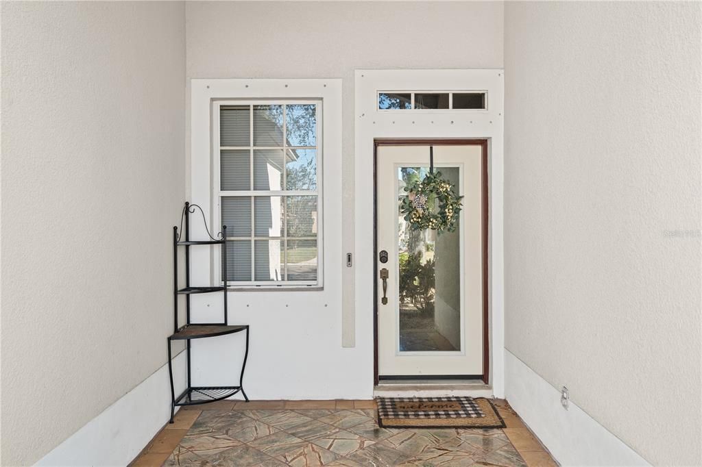 На продажу: $344,900 (2 спален, 2 ванн, 1666 Квадратных фут)