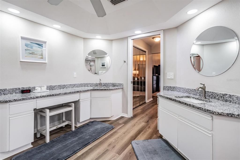 Active With Contract: $599,000 (5 beds, 3 baths, 2888 Square Feet)