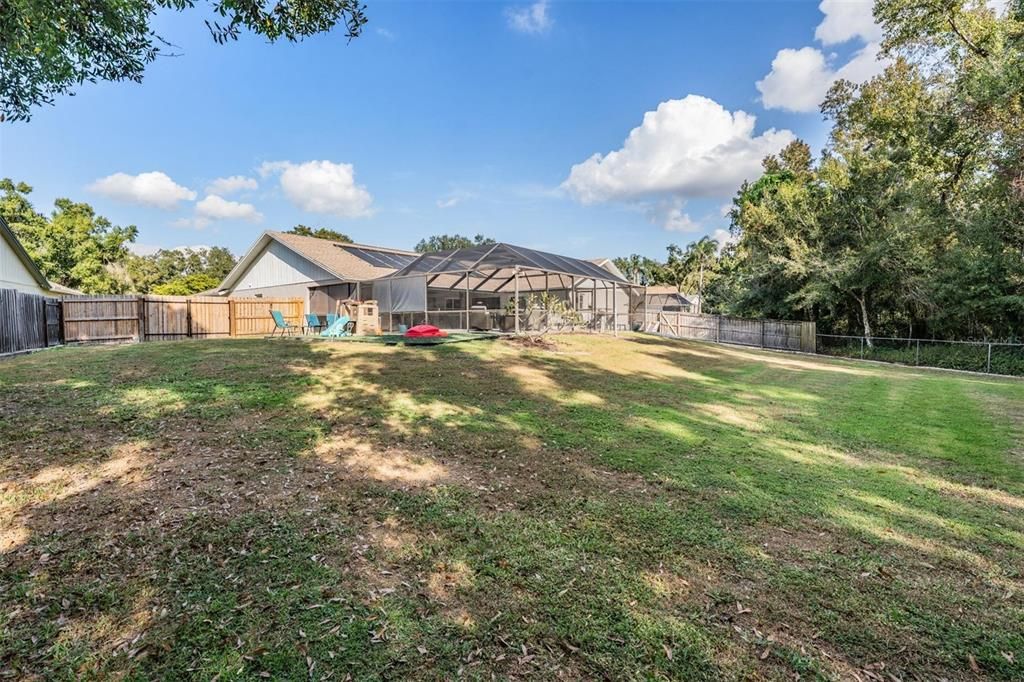 Active With Contract: $599,000 (5 beds, 3 baths, 2888 Square Feet)