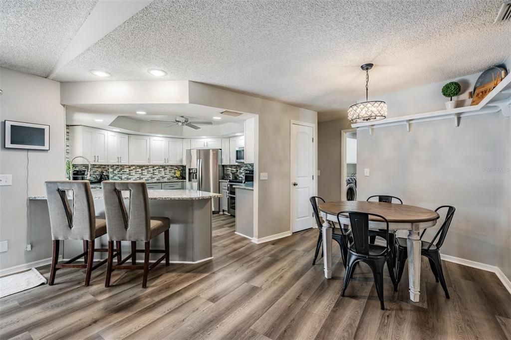 Active With Contract: $599,000 (5 beds, 3 baths, 2888 Square Feet)