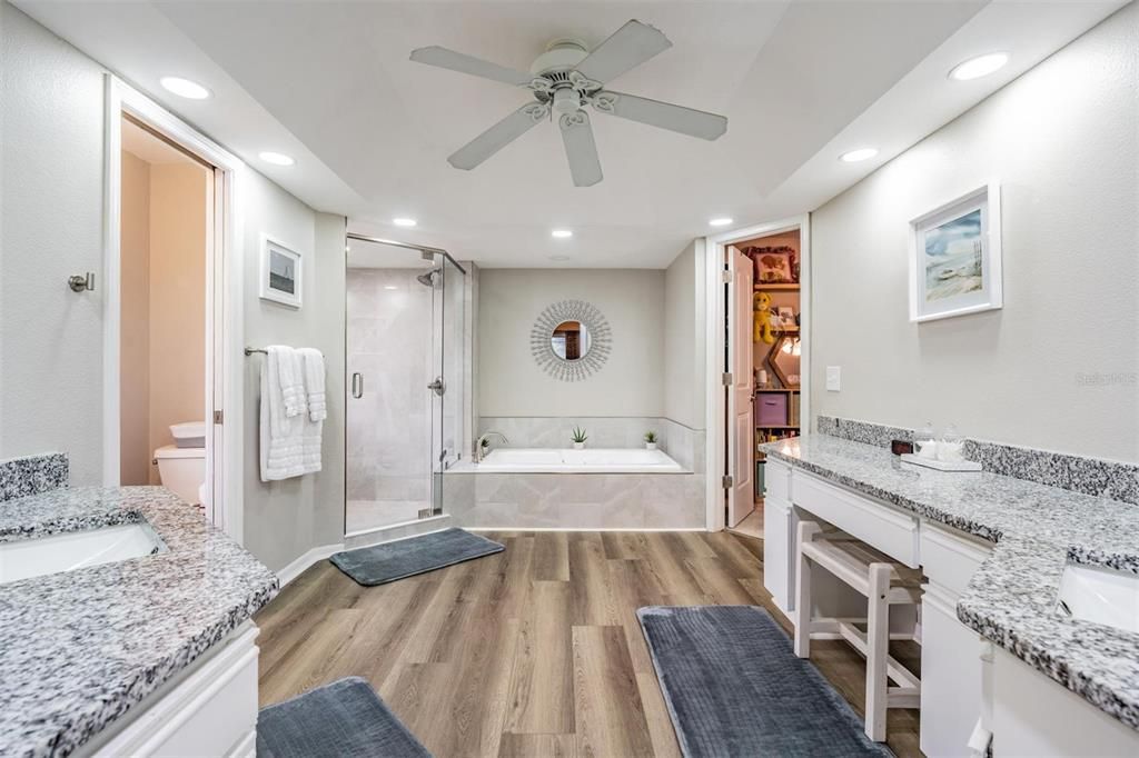 Active With Contract: $599,000 (5 beds, 3 baths, 2888 Square Feet)