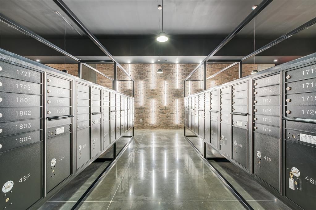 For Rent: $2,520 (1 beds, 1 baths, 518 Square Feet)