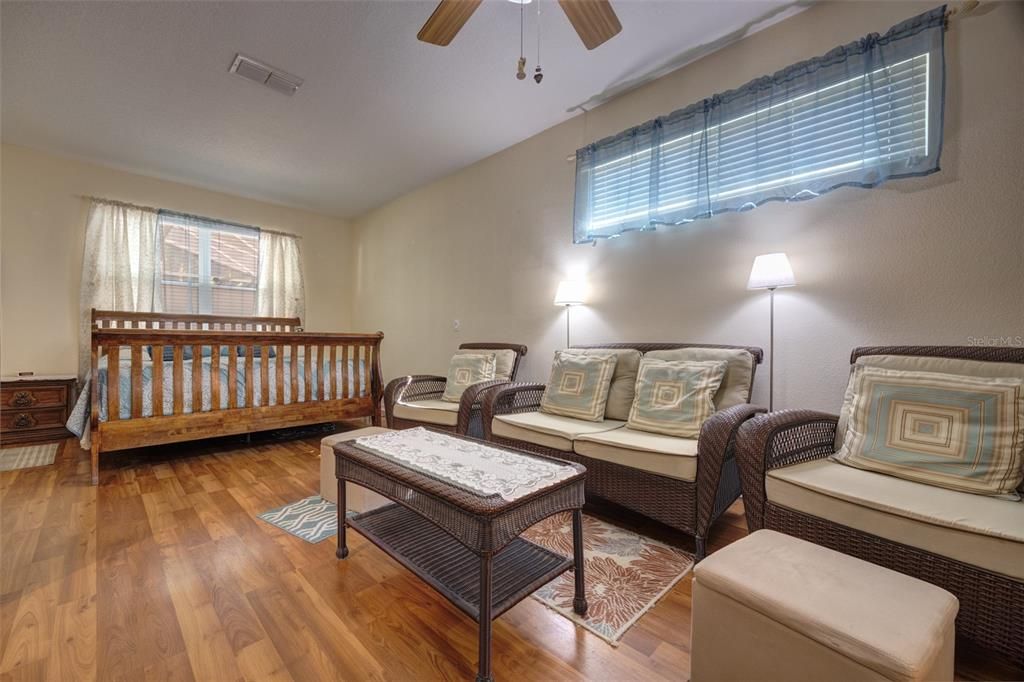 For Sale: $450,000 (4 beds, 3 baths, 2361 Square Feet)