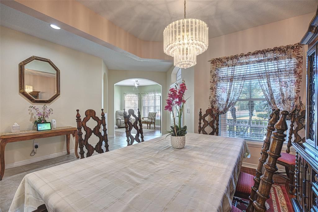 For Sale: $450,000 (4 beds, 3 baths, 2361 Square Feet)