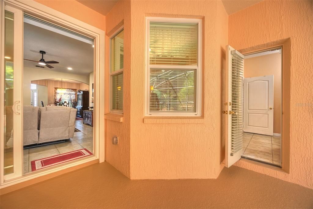 For Sale: $450,000 (4 beds, 3 baths, 2361 Square Feet)