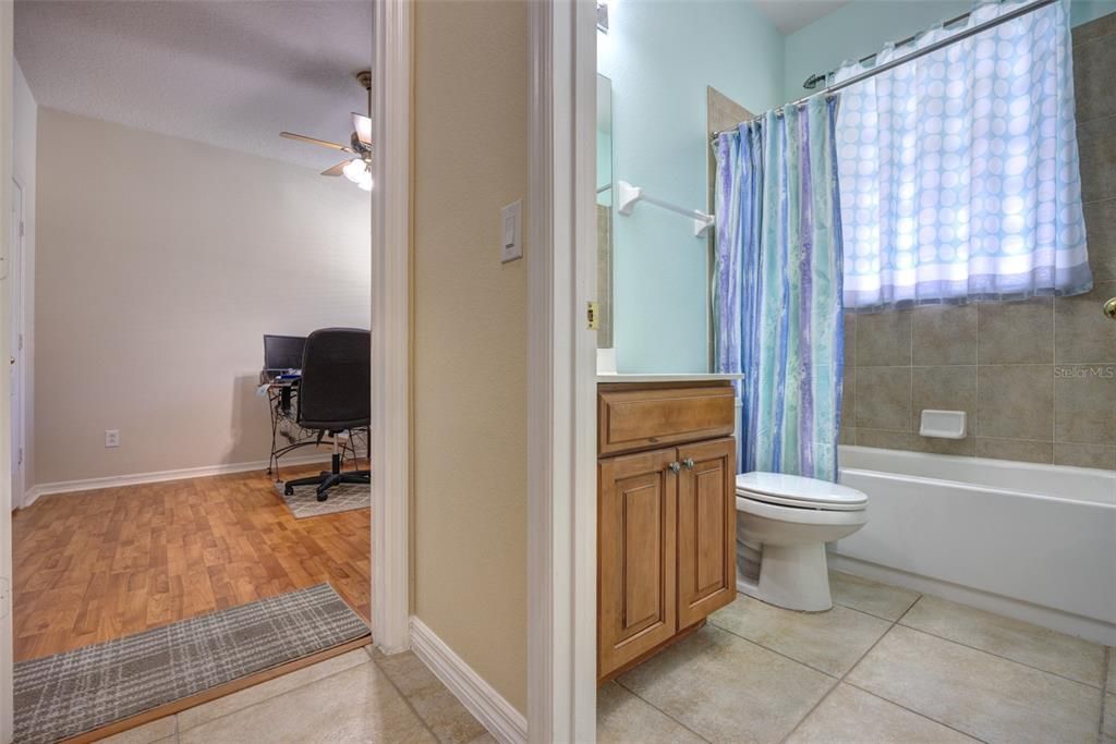 For Sale: $450,000 (4 beds, 3 baths, 2361 Square Feet)