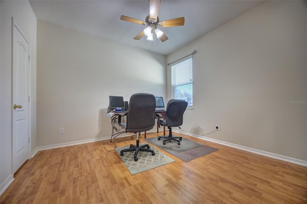 For Sale: $450,000 (4 beds, 3 baths, 2361 Square Feet)