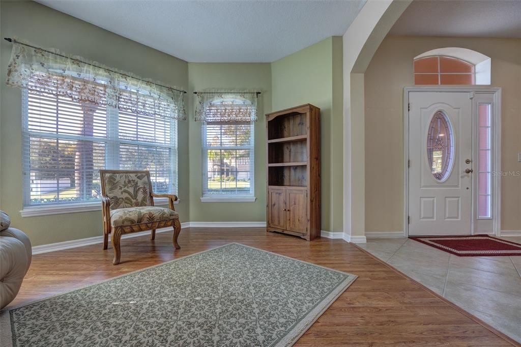 For Sale: $450,000 (4 beds, 3 baths, 2361 Square Feet)