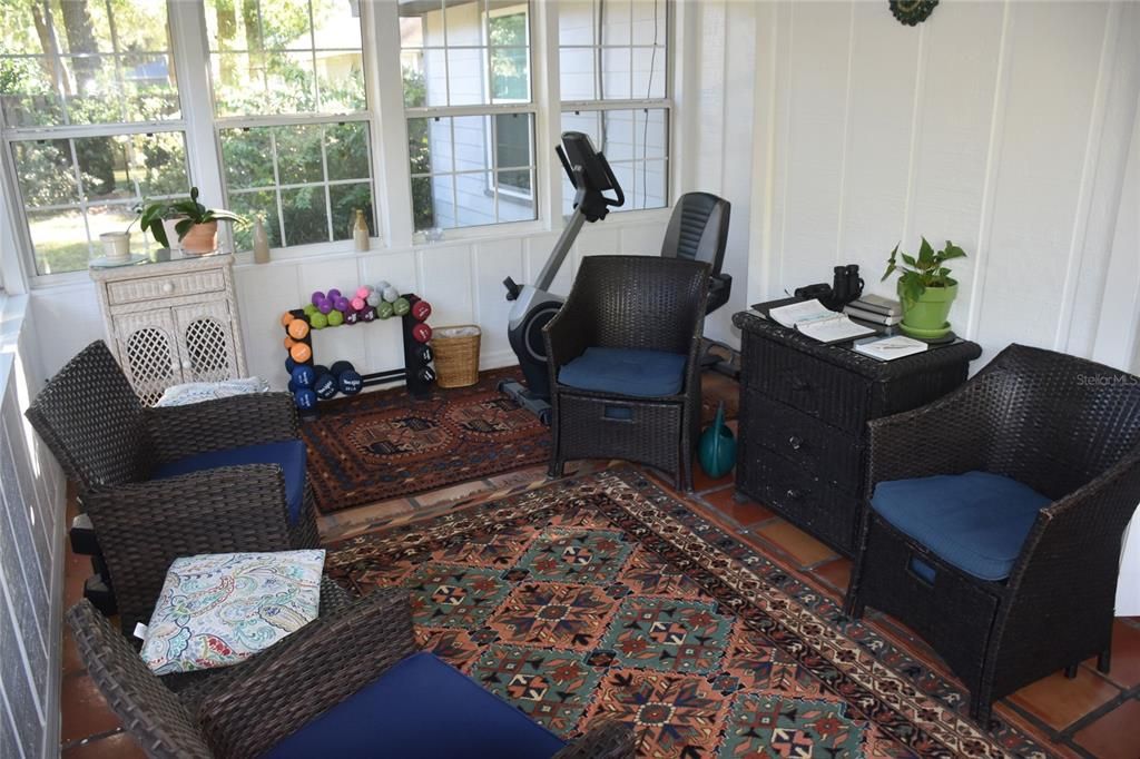 出租: $2,900 (3 贝兹, 2 浴室, 2093 平方英尺)