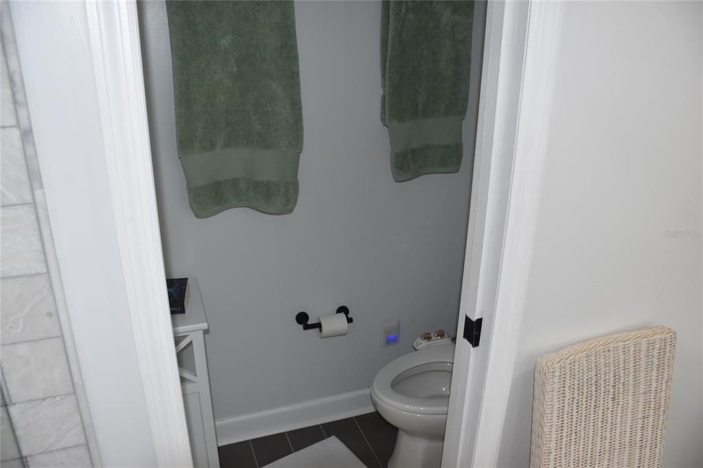 出租: $2,900 (3 贝兹, 2 浴室, 2093 平方英尺)