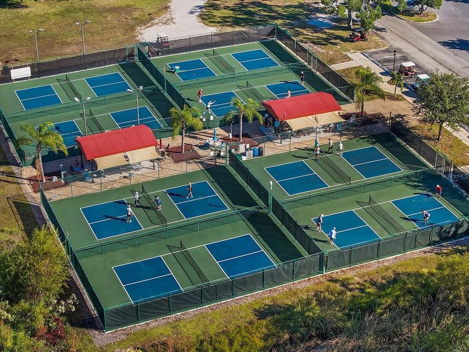 待售: $86,000 (1 贝兹, 1 浴室, 800 平方英尺)