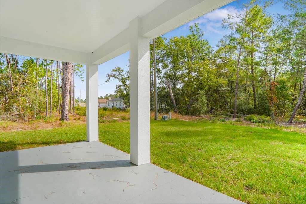 For Sale: $325,000 (4 beds, 3 baths, 1896 Square Feet)