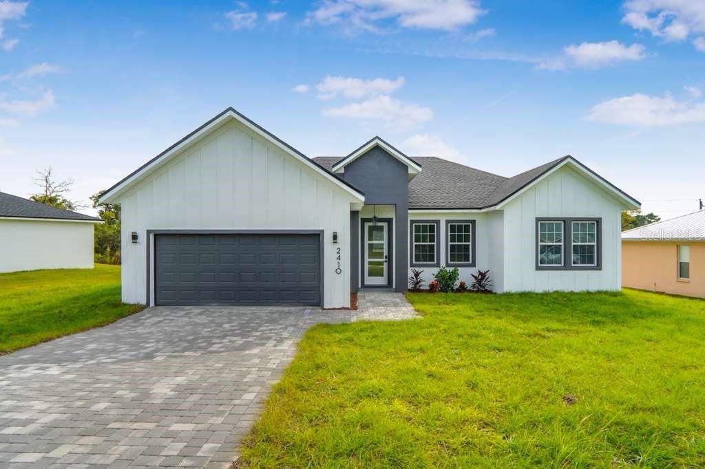 For Sale: $325,000 (4 beds, 3 baths, 1896 Square Feet)