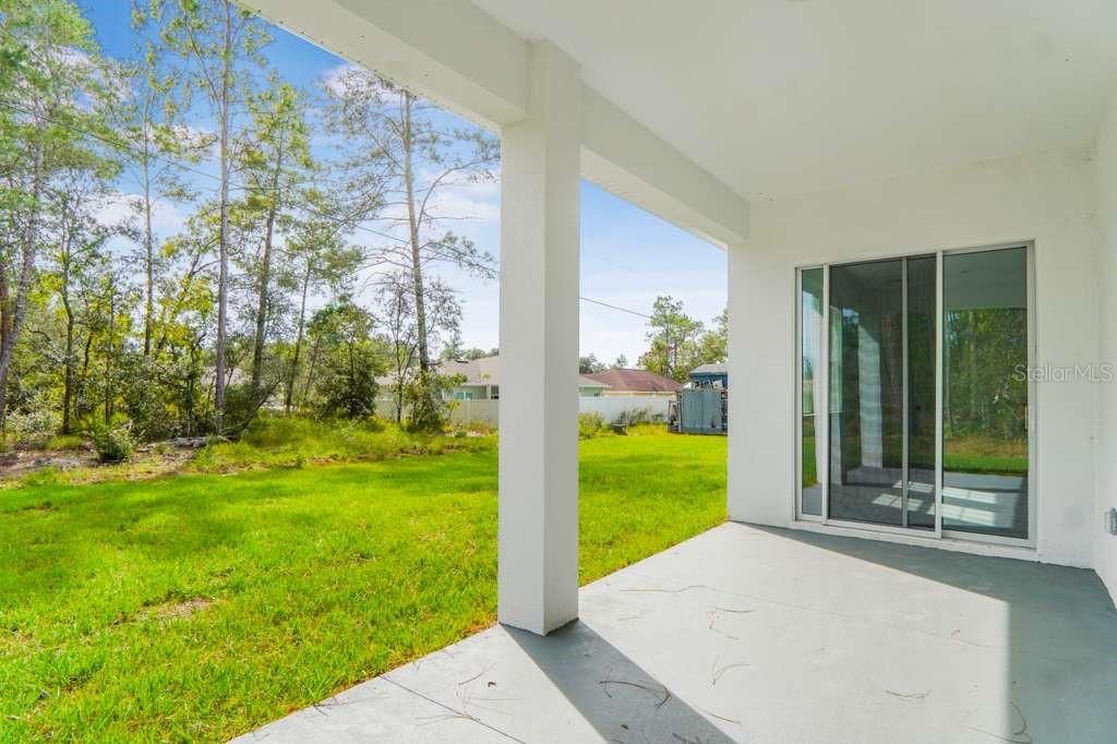 For Sale: $325,000 (4 beds, 3 baths, 1896 Square Feet)