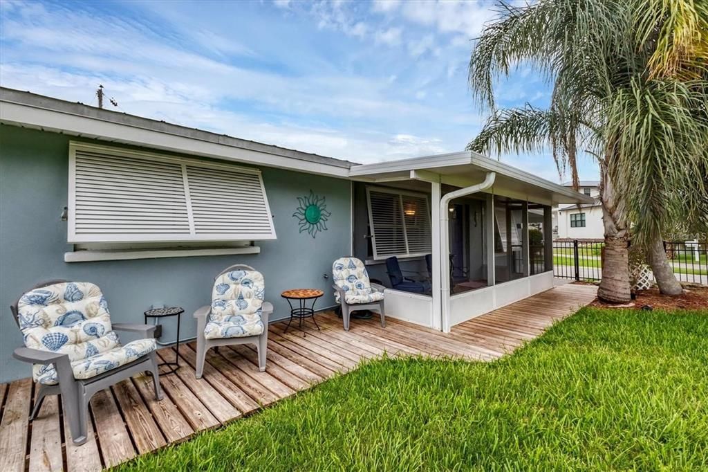 For Rent: $4,500 (3 beds, 2 baths, 1144 Square Feet)