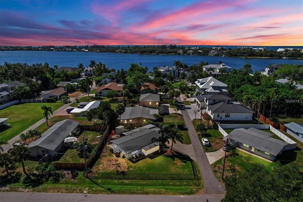 For Rent: $4,500 (3 beds, 2 baths, 1144 Square Feet)