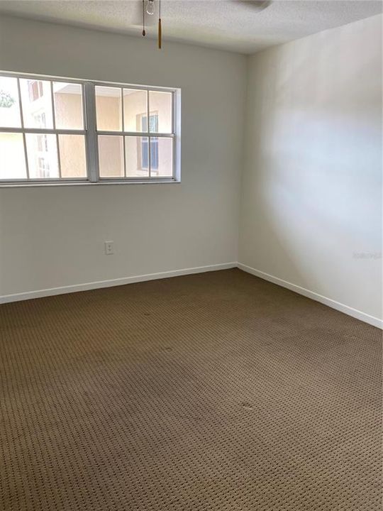 En Renta: $1,750 (2 camas, 1 baños, 925 Pies cuadrados)