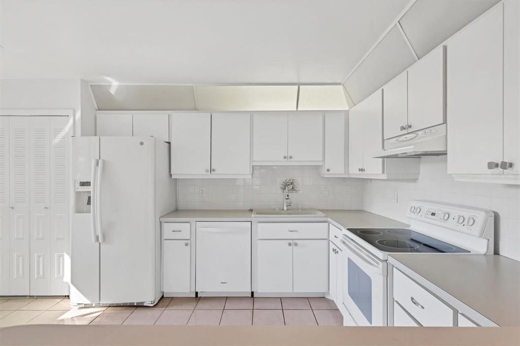 En Venta: $185,000 (2 camas, 2 baños, 1280 Pies cuadrados)