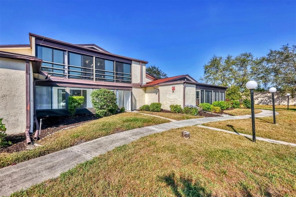 En Venta: $185,000 (2 camas, 2 baños, 1280 Pies cuadrados)