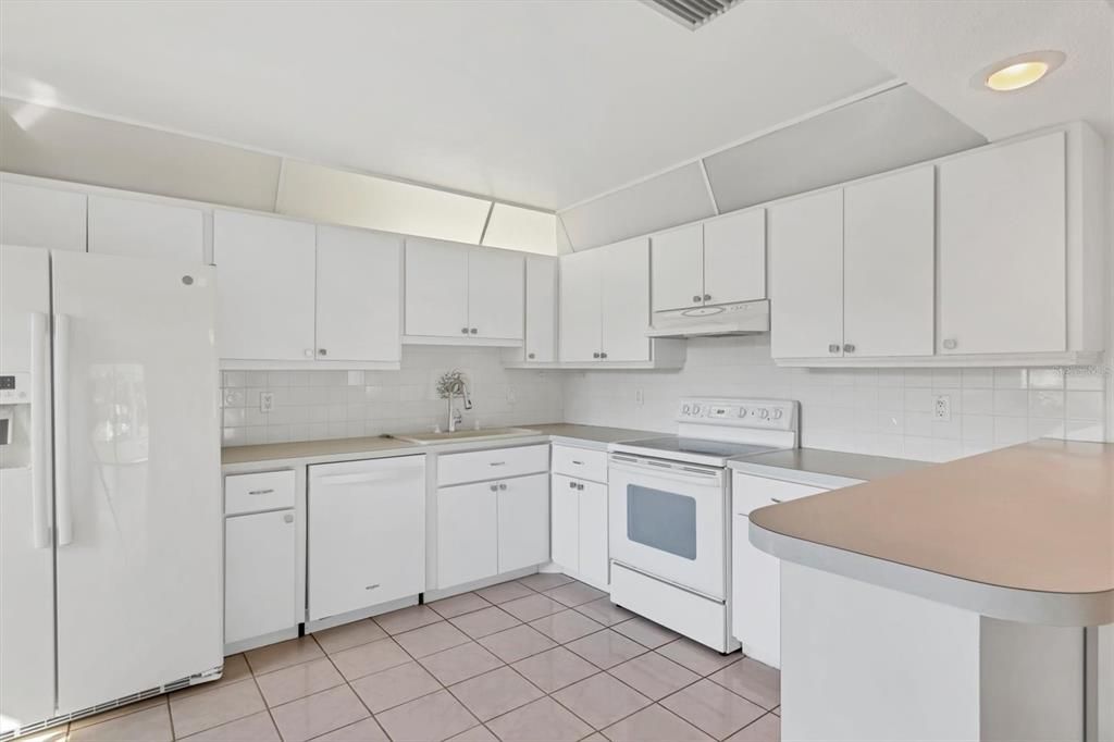 En Venta: $185,000 (2 camas, 2 baños, 1280 Pies cuadrados)