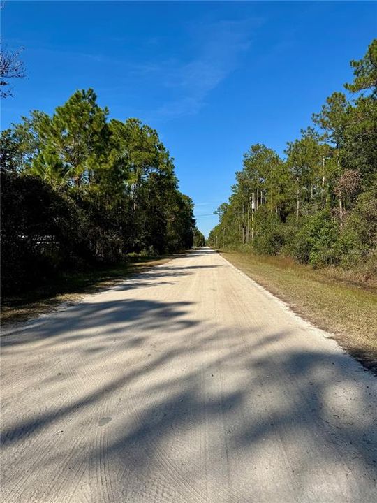 待售: $55,000 (2.28 acres)