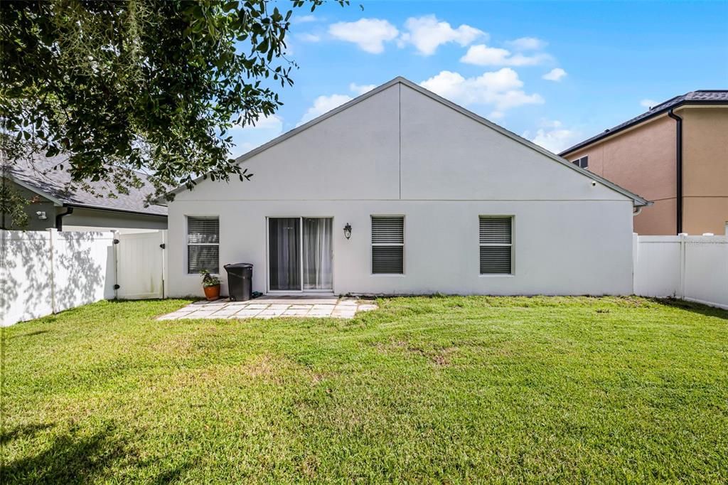 В аренду: $2,500 (4 спален, 2 ванн, 1948 Квадратных фут)