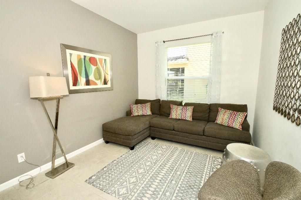 En Venta: $532,500 (5 camas, 4 baños, 2815 Pies cuadrados)