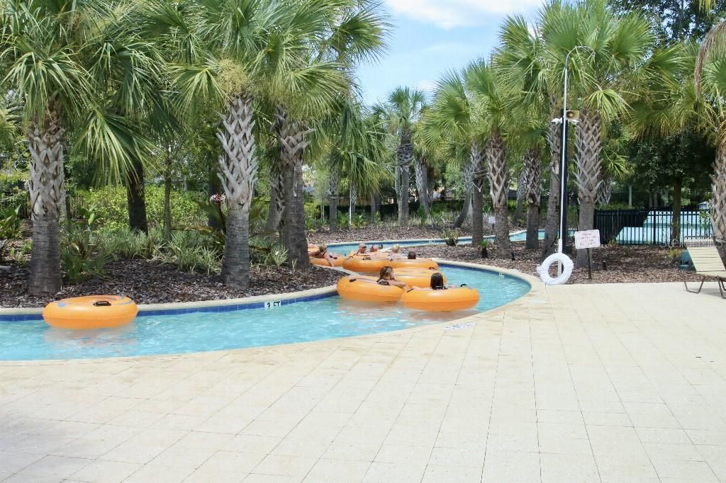 En Venta: $532,500 (5 camas, 4 baños, 2815 Pies cuadrados)