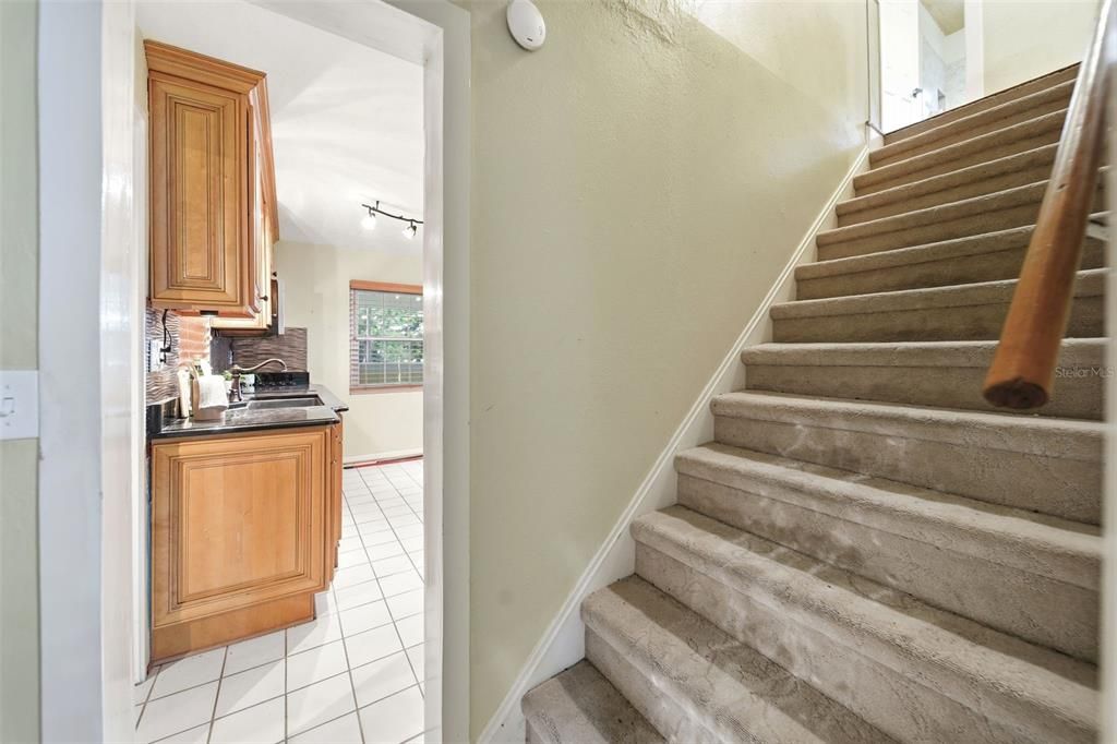 Под контрактом: $460,000 (5 спален, 3 ванн, 2135 Квадратных фут)