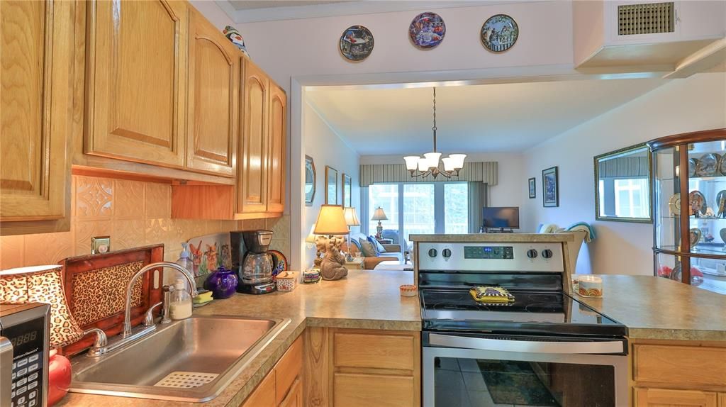 En Venta: $139,900 (1 camas, 1 baños, 715 Pies cuadrados)