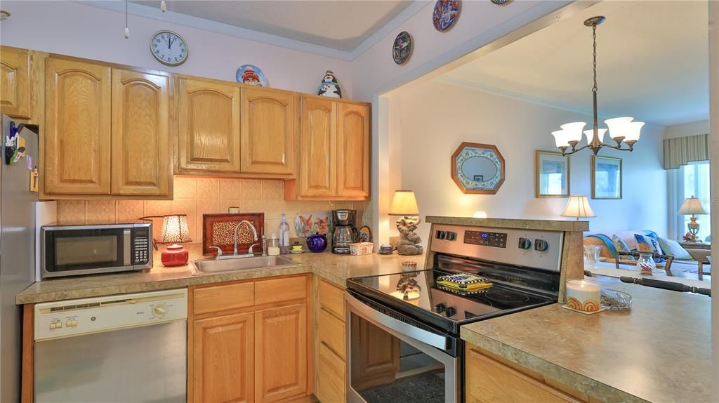 En Venta: $139,900 (1 camas, 1 baños, 715 Pies cuadrados)