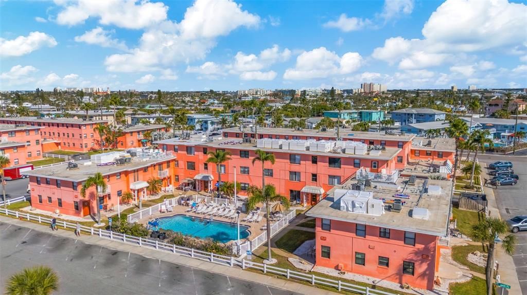 For Sale: $220,000 (0 beds, 1 baths, 310 Square Feet)