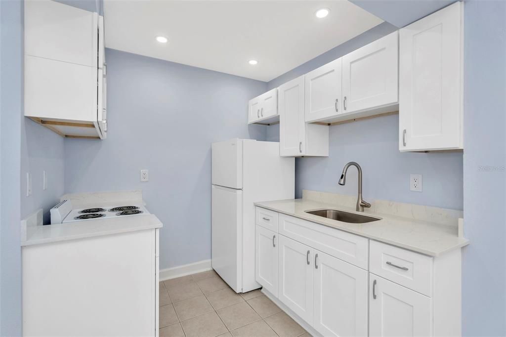 For Sale: $220,000 (0 beds, 1 baths, 310 Square Feet)