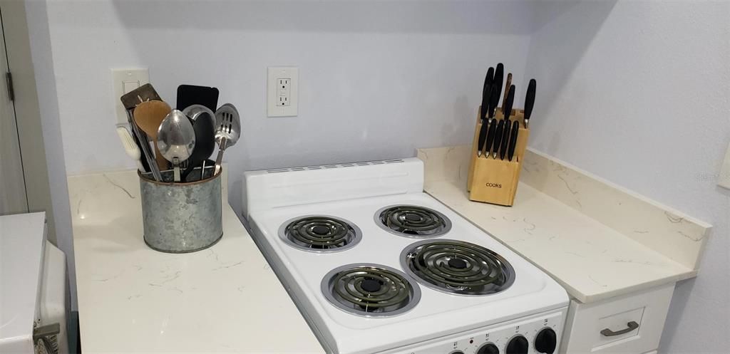 For Sale: $220,000 (0 beds, 1 baths, 310 Square Feet)