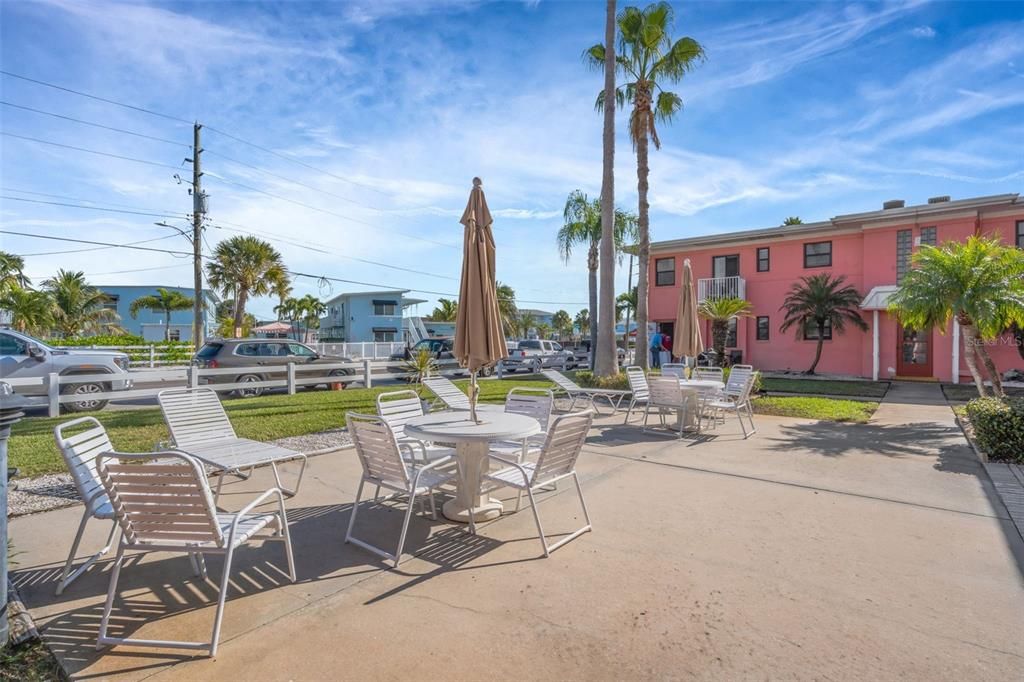 For Sale: $220,000 (0 beds, 1 baths, 310 Square Feet)