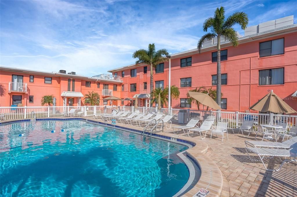 For Sale: $220,000 (0 beds, 1 baths, 310 Square Feet)