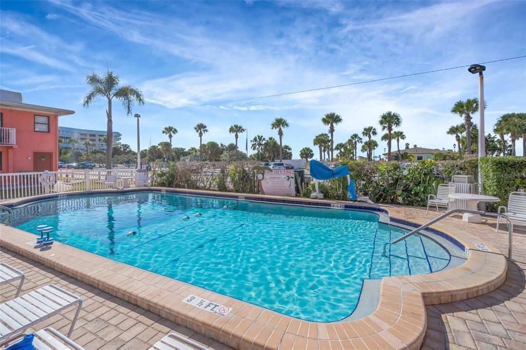 For Sale: $220,000 (0 beds, 1 baths, 310 Square Feet)