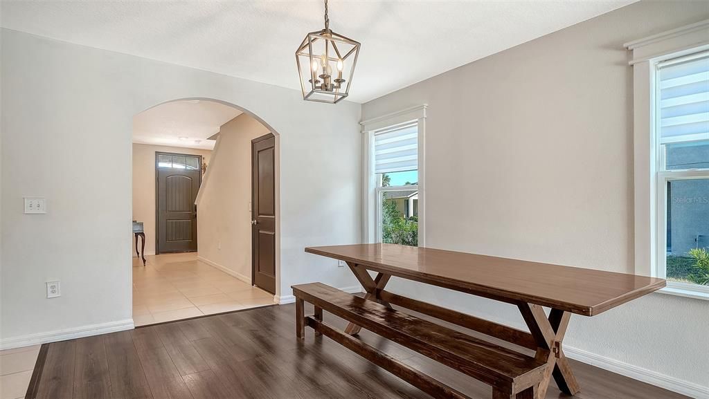 For Sale: $459,000 (5 beds, 3 baths, 2439 Square Feet)