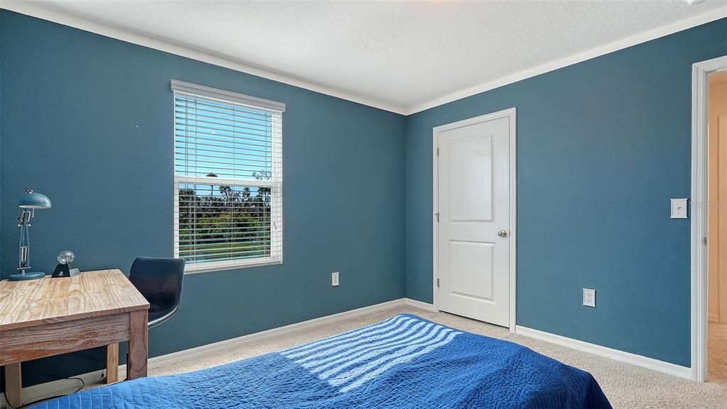 For Sale: $459,000 (5 beds, 3 baths, 2439 Square Feet)