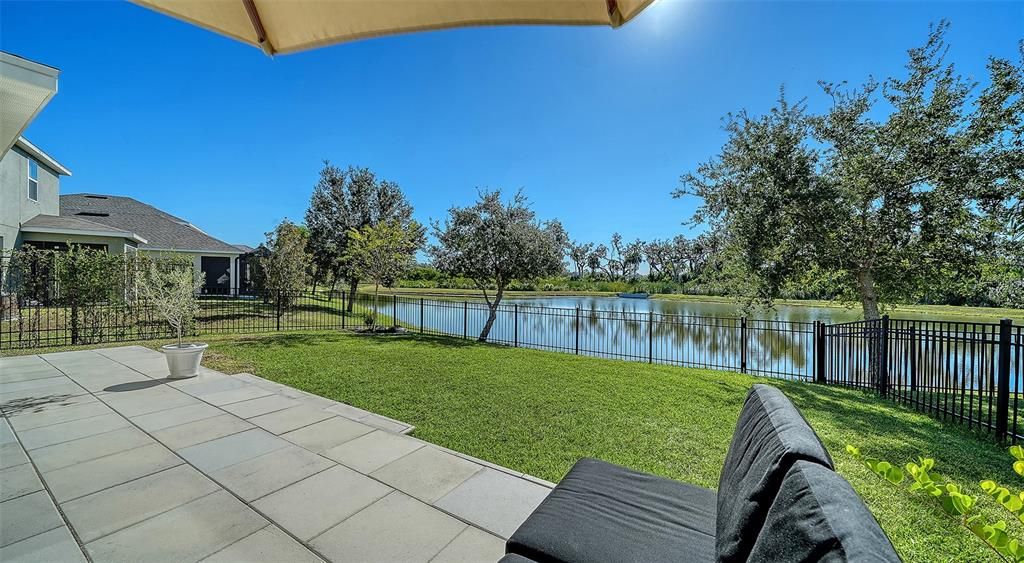 For Sale: $459,000 (5 beds, 3 baths, 2439 Square Feet)