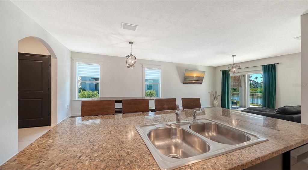 For Sale: $459,000 (5 beds, 3 baths, 2439 Square Feet)