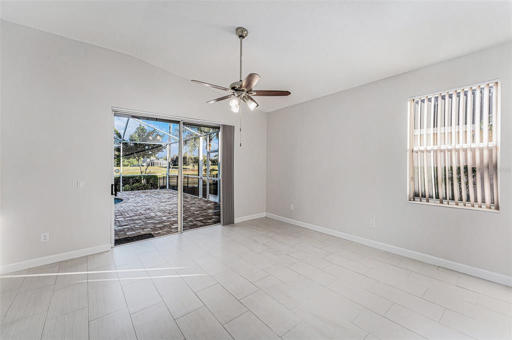 For Sale: $525,000 (3 beds, 2 baths, 1978 Square Feet)